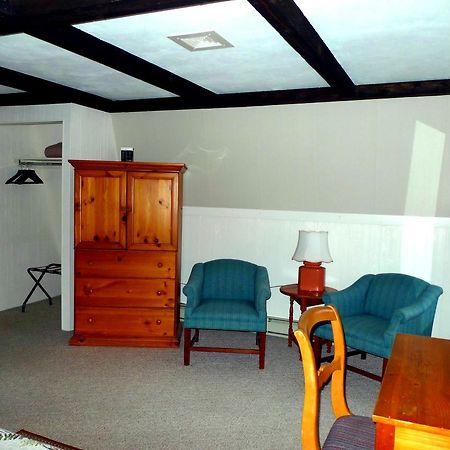 Hotel Old Field House à North Conway Extérieur photo