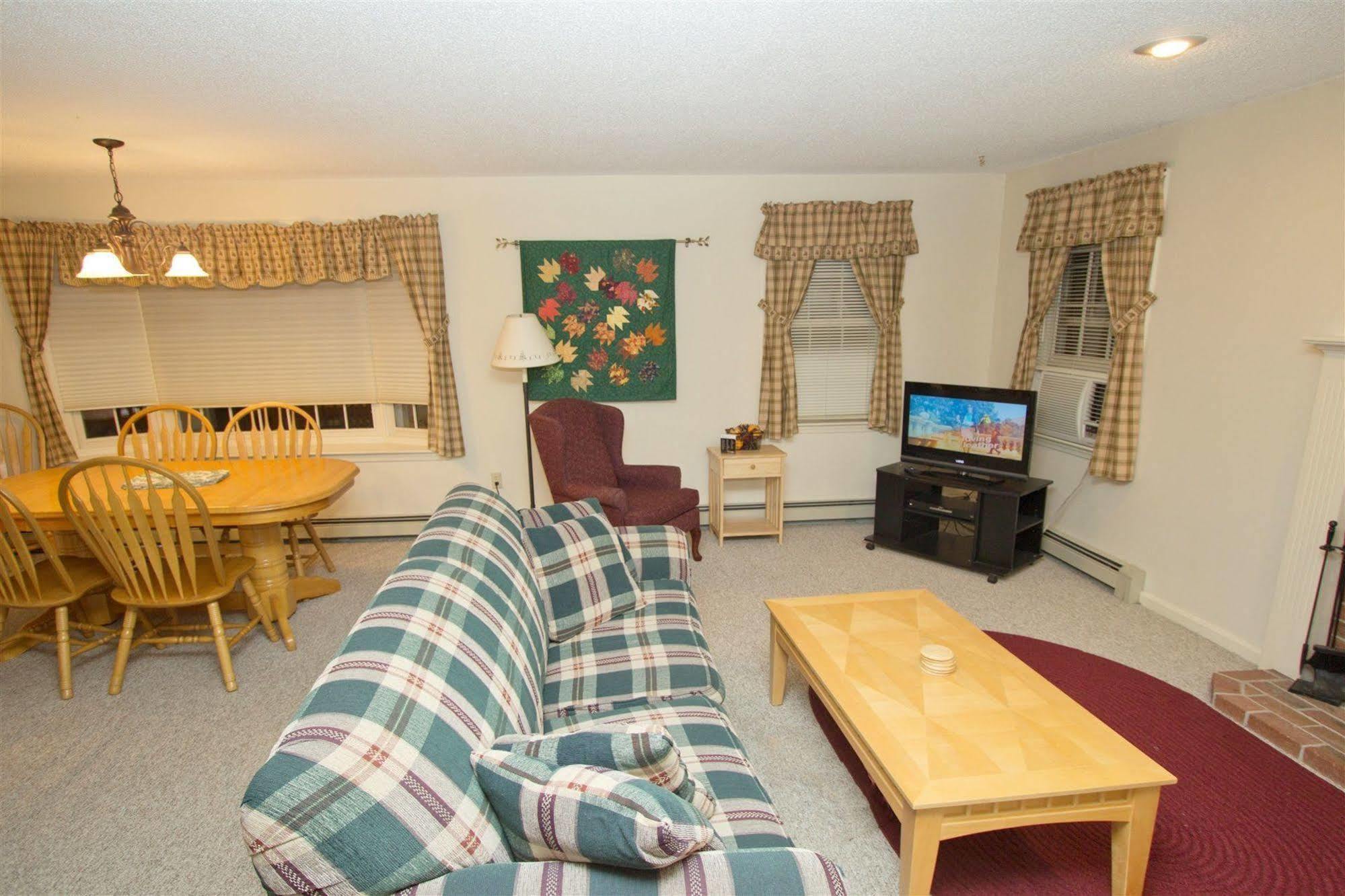 Hotel Old Field House à North Conway Extérieur photo